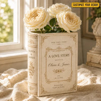 Personalized Love Story Book Vase, Custom Wedding Gift for Couple, Bridal Shower Gift