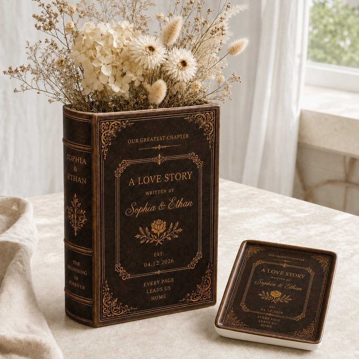 Customized Love Story Book Vase, Custom Wedding Gift for Couple, Bridal Shower Gift