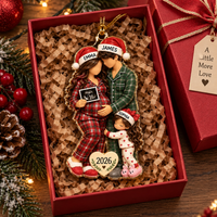 Personalized Xmas Ornament for Expecting Parents, Pregnancy Announcement Keepsake, Baby Arriving Ornament 2026, New Dad Gift, Mom to be Gift