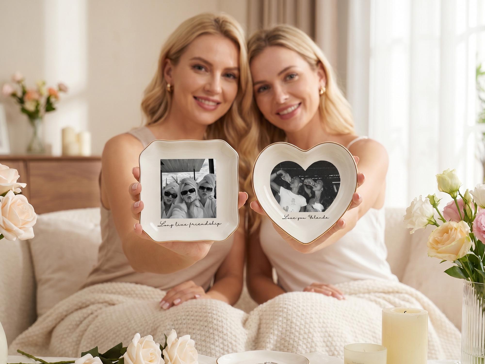 Personalised Photo Trinket Dish with Stand: Custom Jewelry Ring Dish, Wedding Gift, Bridesmaid Proposal, Trinket Tray for Best Friend/Bestie