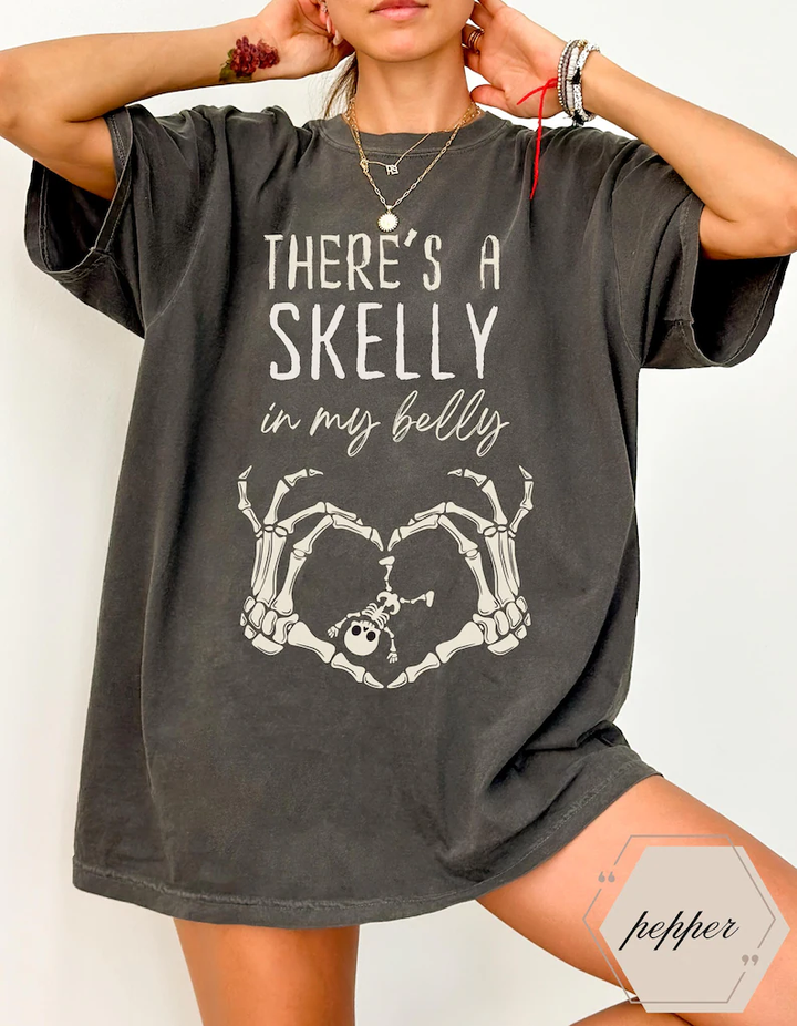 Halloween Pregnancy Shirt, October Pregnancy Announcement, Spooky Mama Shirt, Funny Pregnancy Tshirt