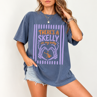 There's A Skelly In My Belly Shirt, Halloween Pregnancy Announcement Tee, Skeleton Baby Reveal, Maternity Shirt For Mom To Be