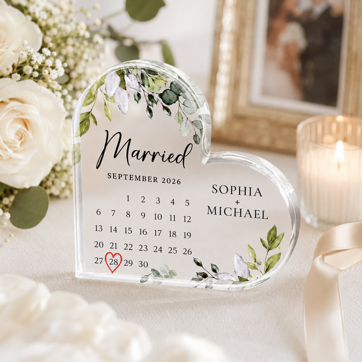 Personalized Heart Acrylic Plaque Keepsake for Wedding Gift, Custom Married Date Calendar Couple Names Plaque, Wedding Day & Newlywed Keepsake