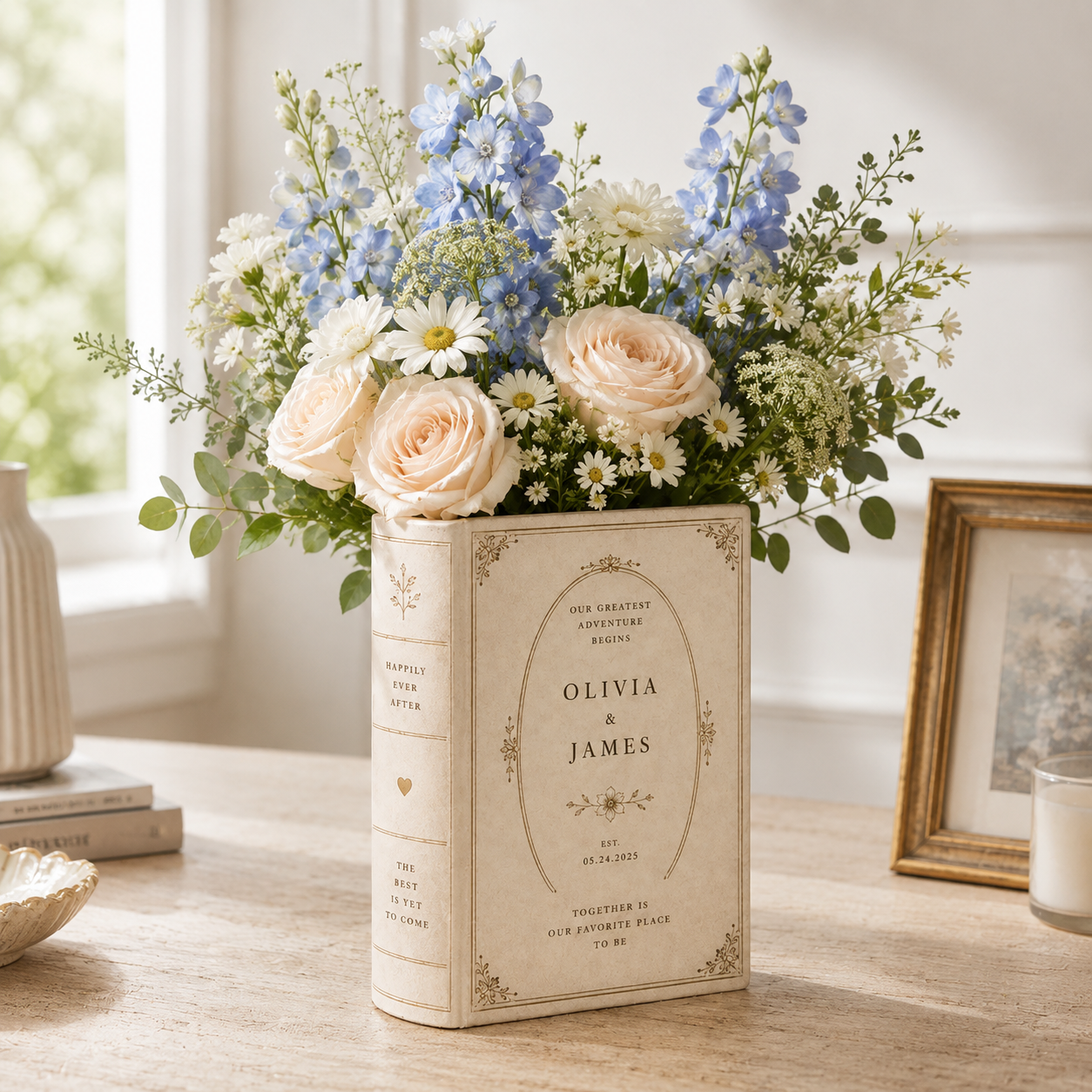 Custom Toile De Jouy Ceramic Book Vase, Personalised Wedding Gift for Couple, Bridal Shower Gift, Engagement, Wedding Gift, Bridesmaid Gifts