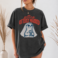 Getting Otterly Married Shirt, Funny Bride To Be Tee, Cute Otter Wedding Shirt, Bridal Shower Gift for Bride