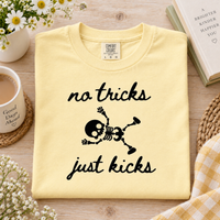 No Tricks Just Kicks Halloween Pregnancy Shirt – Expecting Mom Tee