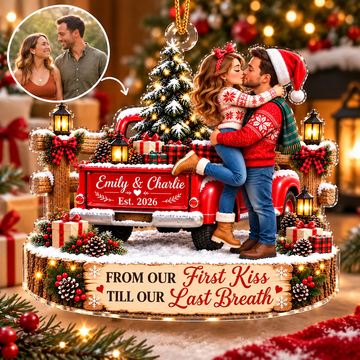 Personalized Red Truck Kissing Couple Ornament – Romantic Christmas Gift