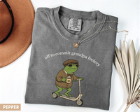 Funny Frog Grandma Grandpa Shirt, Pregnancy Announcement Gift, Promoted To Grandma Grandpa Tee, First Time Grandparents Gift