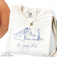 It’s Giving Mrs Cat Bride Shirt, Bride to Be Tee, Engagement & Bachelorette Shower Gift