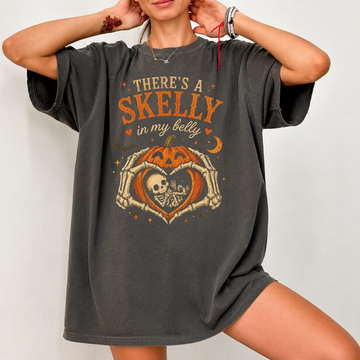 There's A Skelly In My Belly Shirt, Halloween Maternity Shirt, Pregnant Halloween Tee, Pumpkin Baby Skeleton, Mom To Be Gift, Fall Pregnancy