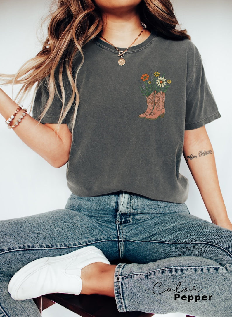 Cowgirl Boots Wildflowers Shirt, Retro Western Graphic Tee, Comfort Colors Country Girl T-Shirt, Rodeo Outfit, Gift for Her, Country Farm
