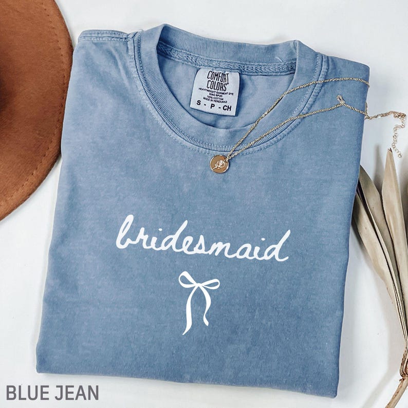 Maid of Honor & Bridesmaid Comfort Colors Shirt, Wedding Gift, Coquette Bow Bride Tee, Custom Bachelorette Party Gift, Bridal Party T-shirts