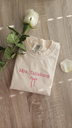Embroidery Custom Mrs. Bride Shirt, Bride Gift, Wedding shirt, Engagement gift, Bachelorete party tee, Gift for her, Coquette bow bride tee.