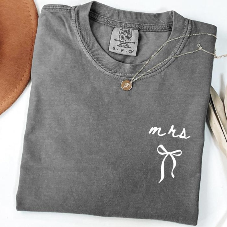 Comfort Colors Bride Shirt: Personalized Future Mrs Shirts, Coquette Bow Bride Shirts, Minimalist Simple Bride Gifts For Her