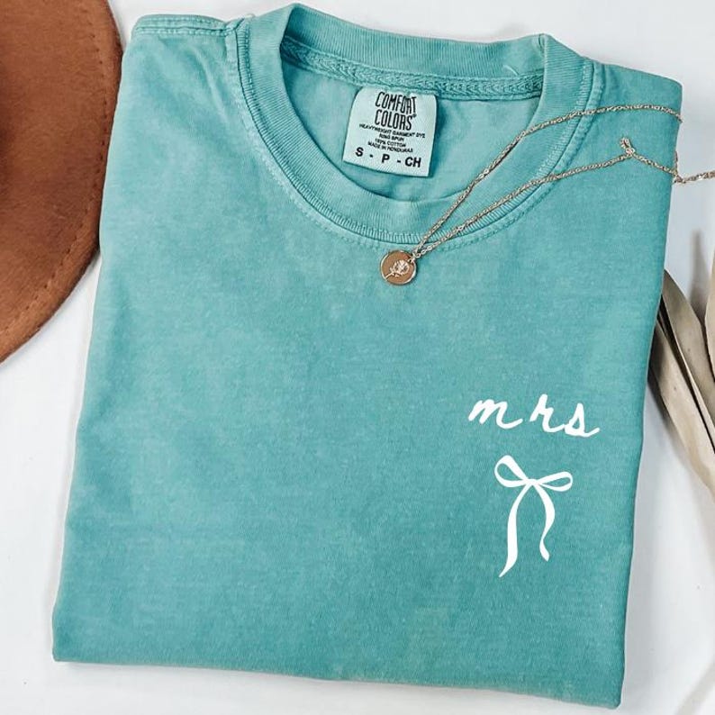Comfort Colors Bride Shirt: Personalized Future Mrs Shirts, Coquette Bow Bride Shirts, Minimalist Simple Bride Gifts For Her