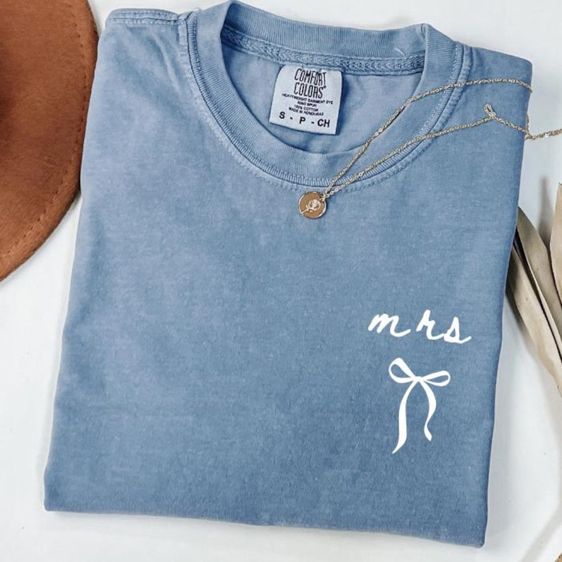 Comfort Colors Bride Shirt: Personalized Future Mrs Shirts, Coquette Bow Bride Shirts, Minimalist Simple Bride Gifts For Her