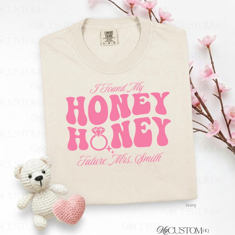 Disco Bachelorette Shirts Brides Last Disco Bachelorette Hippie Disco Bride Shirt Dancing Queen She Found Her Honey Honey Shirt for Bride