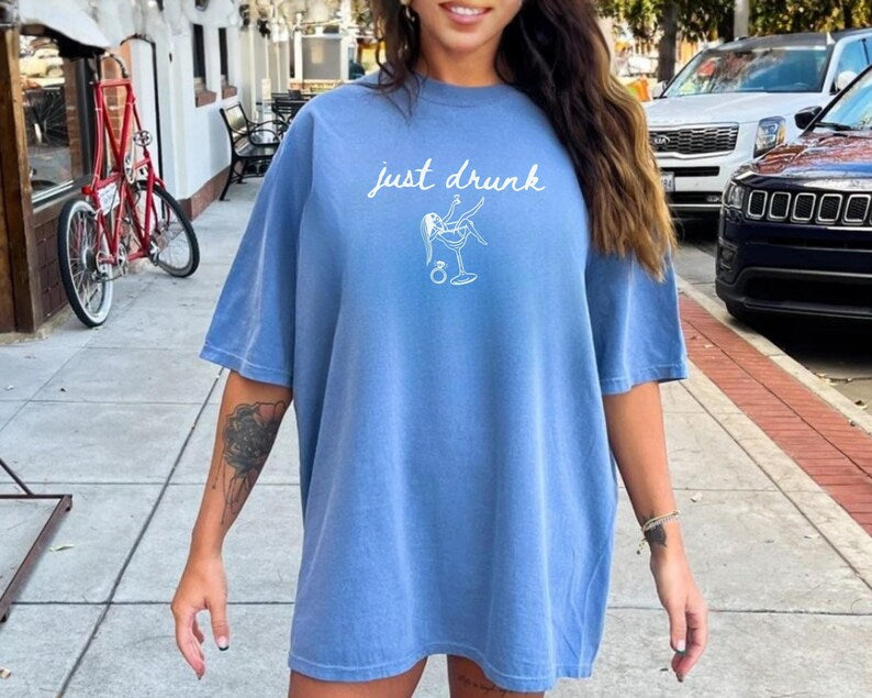Drunk In Love Bachelorette Shirts Just Drunk Bridal Party Tee Funny Bach Trip Outfit Bride Squad Matching Shirts