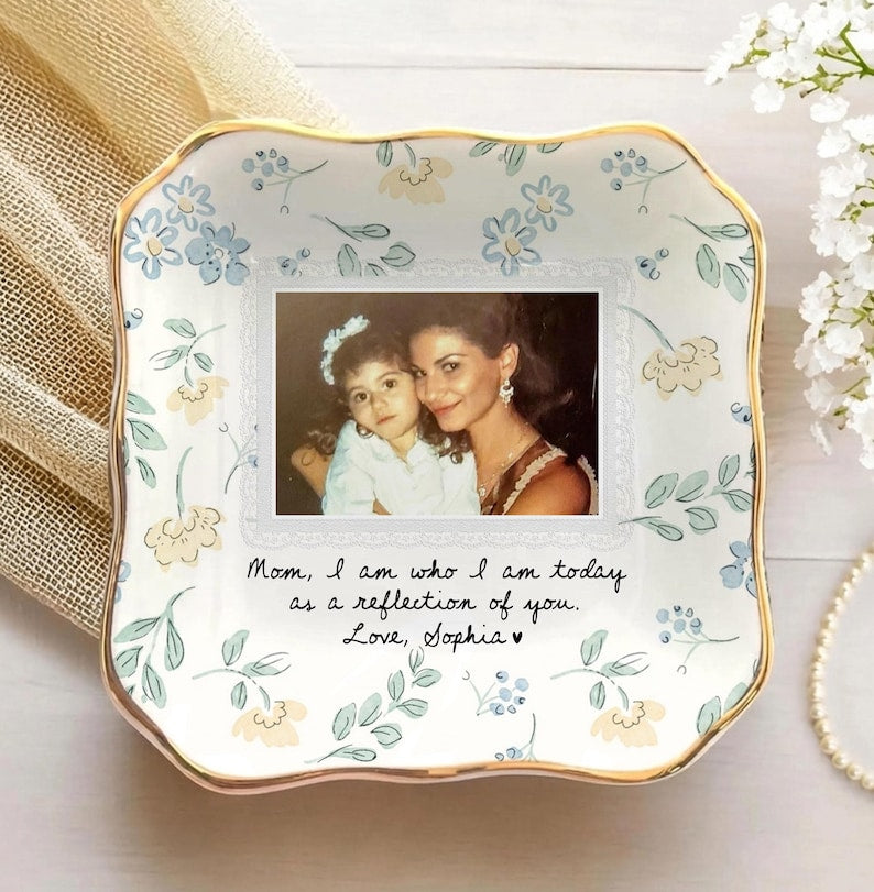 Personalized Mother of The Bride Gift, Picture Jewlery Plate, Custom Mom Photo Jewelry Dish, Wedding Gifts for Mom, Mom Gift