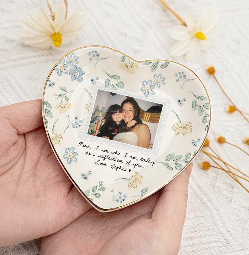 Personalized Mother of The Bride Gift, Picture Jewlery Plate, Custom Mom Photo Jewelry Dish, Wedding Gifts for Mom, Mom Gift