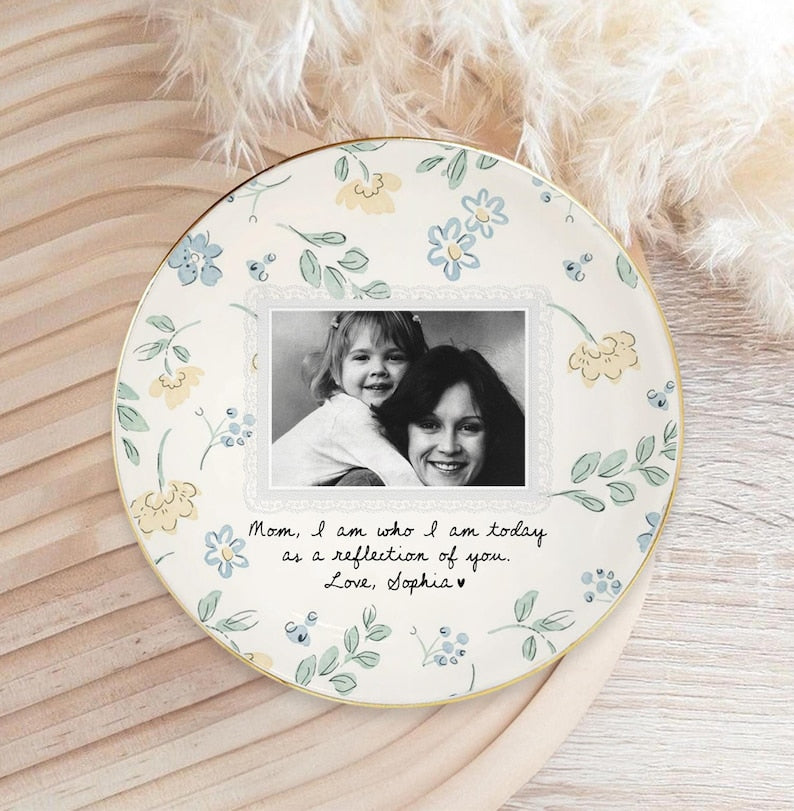 Personalized Mother of The Bride Gift, Picture Jewlery Plate, Custom Mom Photo Jewelry Dish, Wedding Gifts for Mom, Mom Gift