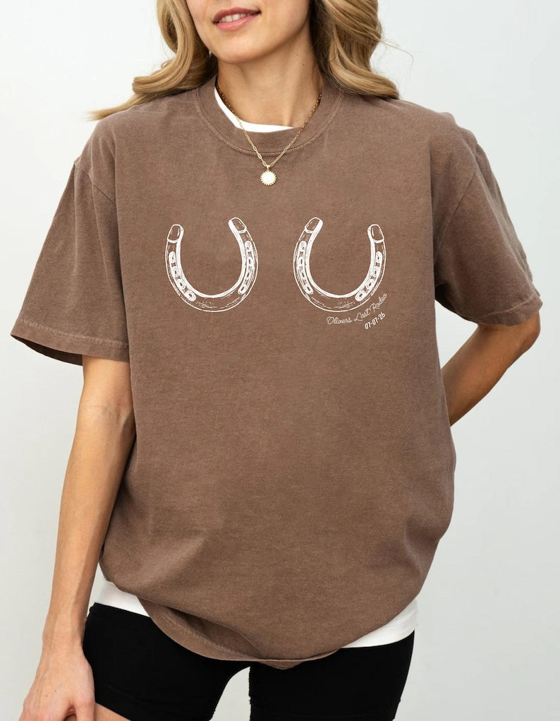 Comfort Colors Horseshoe Bachelorette Shirt, Cowgirl Bride, Last Rodeo, Custom Western Bridal Party Tee, Texas Bach T-Shirt