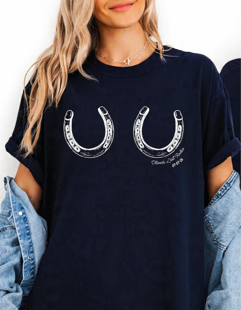 Comfort Colors Horseshoe Bachelorette Shirt, Cowgirl Bride, Last Rodeo, Custom Western Bridal Party Tee, Texas Bach T-Shirt
