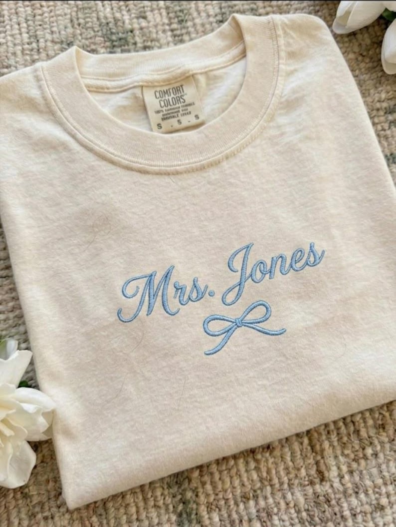 Custom Embroidery Mrs Bride Comfort Colors Shirt, Coquette Bow Bride Tee, Bachelorette Party Shirt, Engagement Gift, Wedding Gift for Her