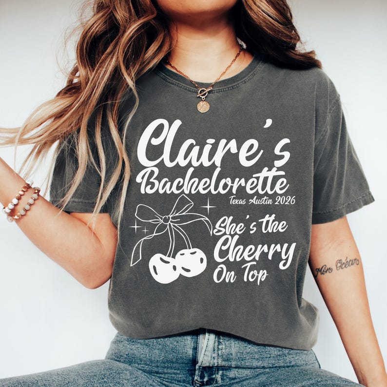 Comfort Colors® Personalized Bride to Be T-Shirt, Coquette Bow Bachelorette Party Tee