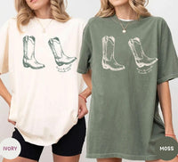 Nashville Bachelorette Shirts, Personalized Bachelorette Shirts, Nashville Bach Party, Personalized Girls Trip Shirt, Bridal Party Gifts