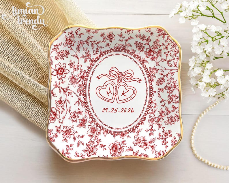 Custom Engagement Ring Dish: Ceramic Trinket Tray Gift for Couple, Wedding Jewelry Dish, Engagement Gift for Bride, Dish Toile De Jouy