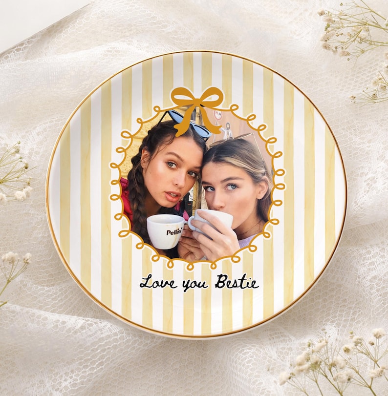Personalized Bestie Photo Trinket Dish, Ceramic Trinket Tray for Best Friend, Bestie Striped Ring Dish, Birthday Gifts For Bestie