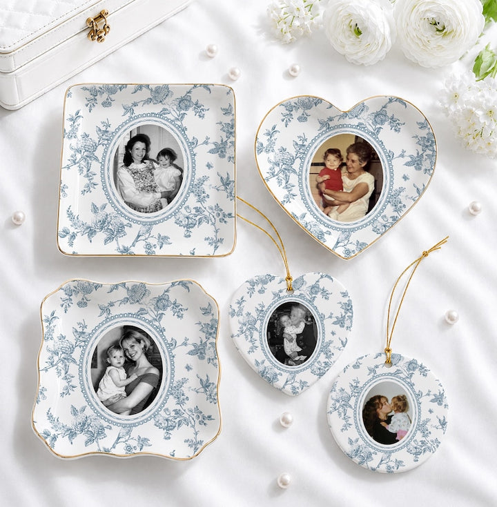 Mother of the Bride Gift, Toile De Jouy Trinket Tray, Custom Mother Photo Ring Dish, Mother of the Bride Wedding Day Gift from Daughter