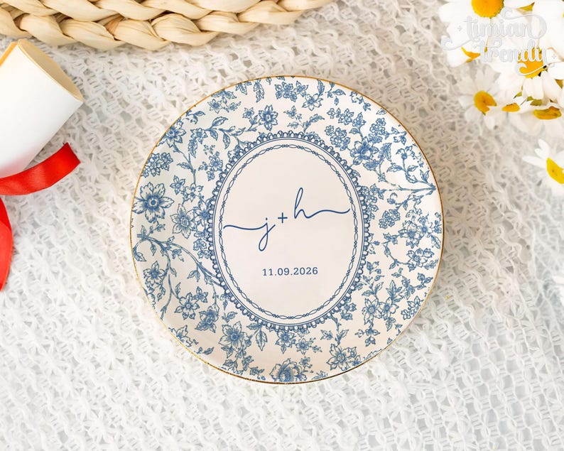 Custom Engagement Ring Dish: Ceramic Trinket Tray Gift for Couple, Wedding Jewelry Dish, Engagement Gift for Bride, Dish Toile De Jouy