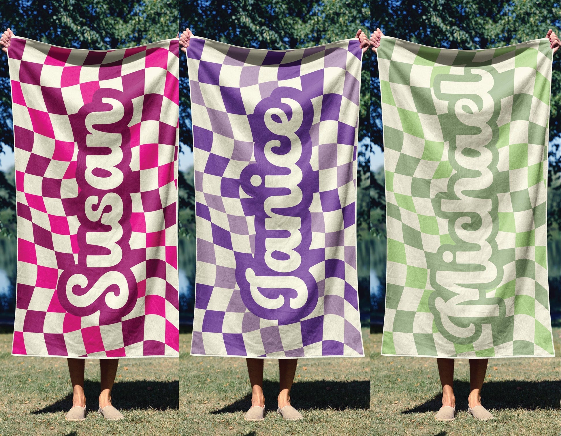 Custom Checkered Kids Name Towel Personalized Wavy Checker Beach Towel Customized Pool Gift for Girls Group Summer Trip Vacation Holiday