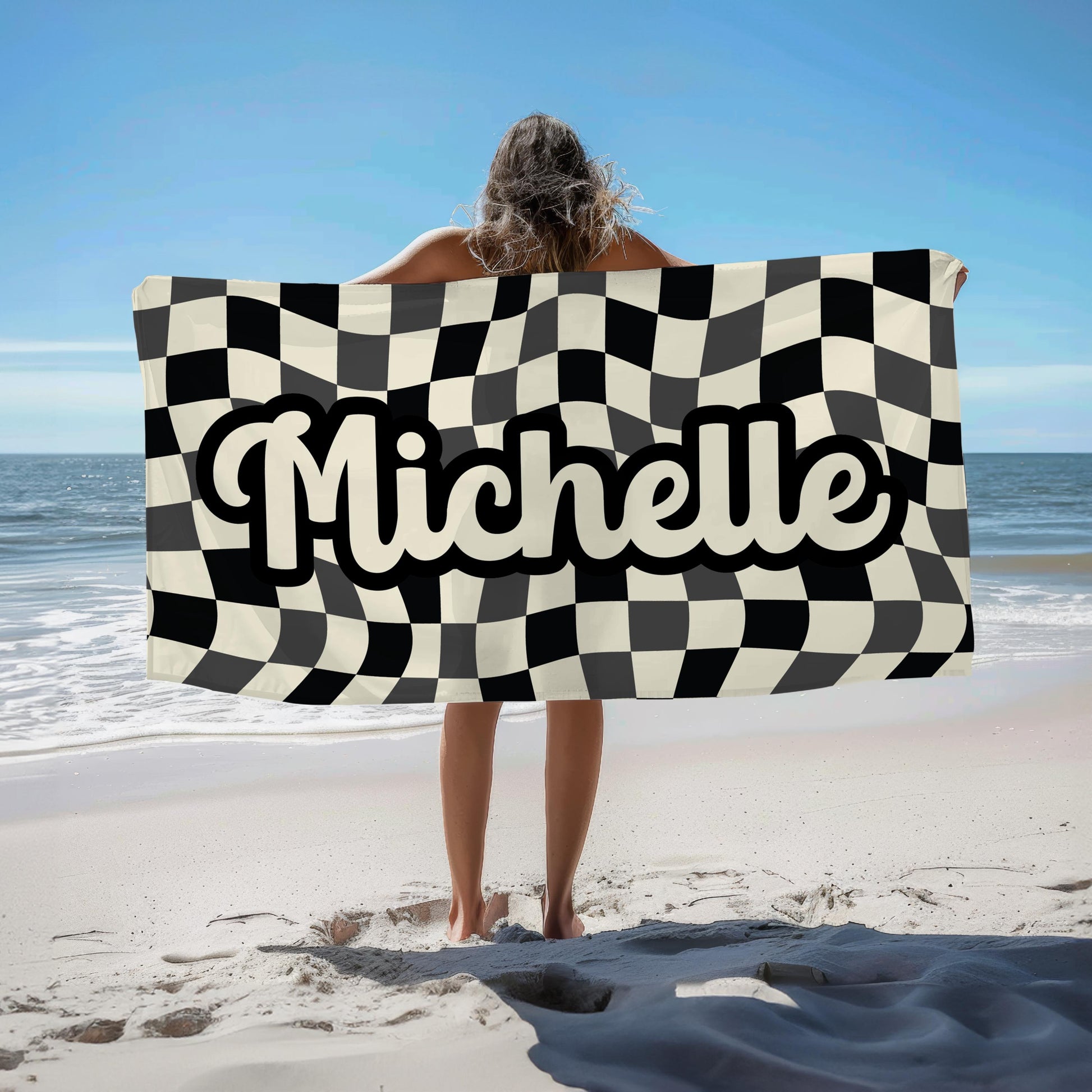 Custom Checkered Kids Name Towel Personalized Wavy Checker Beach Towel Customized Pool Gift for Girls Group Summer Trip Vacation Holiday