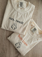 Embroidery Custom Mrs. Bride Shirt, Bride Gift, Wedding shirt, Engagement gift, Bachelorete party tee, Gift for her, Coquette bow bride tee.
