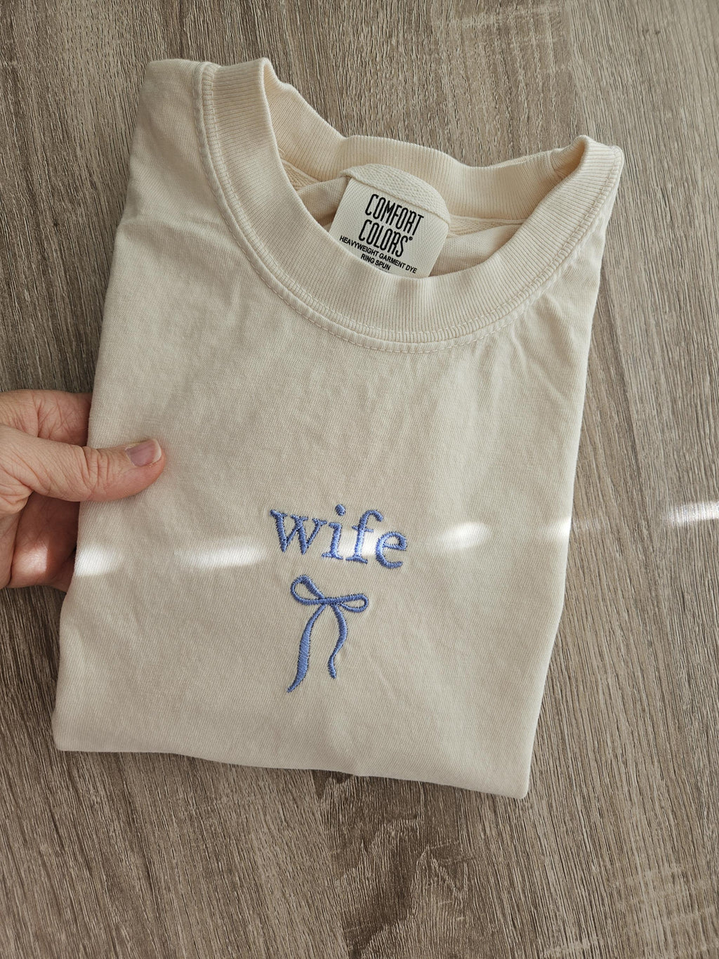 Embroidery Custom Mrs. Bride Shirt, Bride Gift, Wedding shirt, Engagement gift, Bachelorete party tee, Gift for her, Coquette bow bride tee.