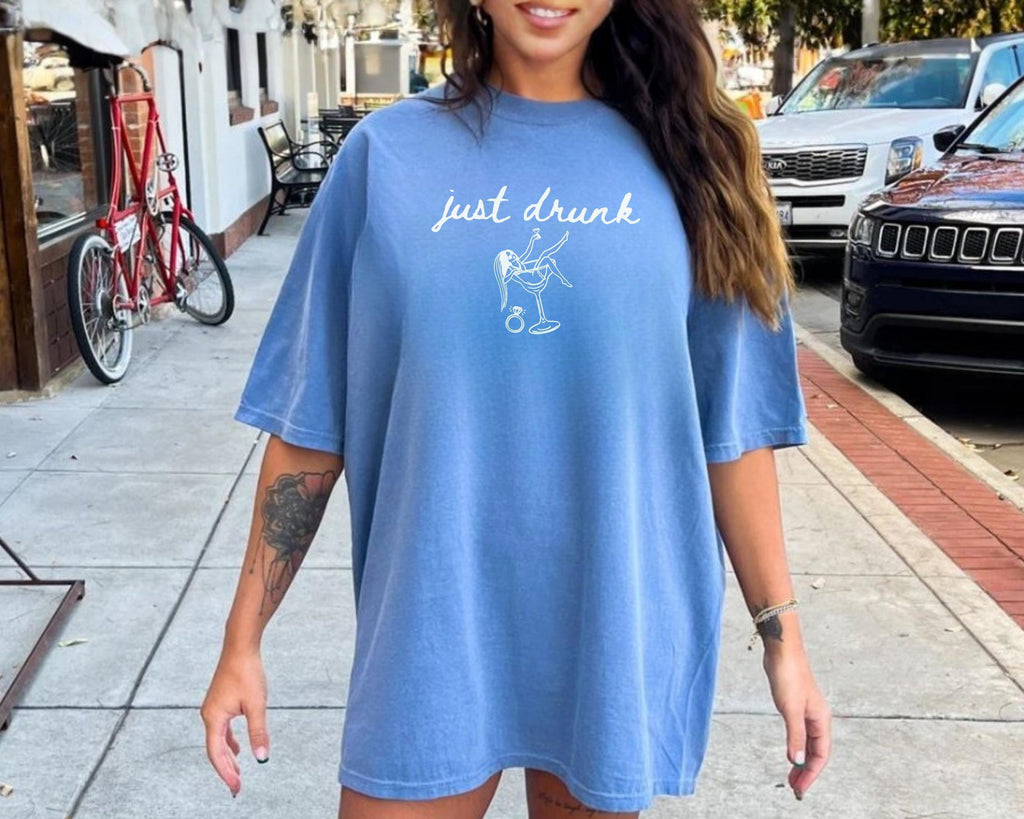 Drunk In Love Bachelorette Shirts Just Drunk Bridal Party Tee Funny Bach Trip Outfit Bride Squad Matching Shirts
