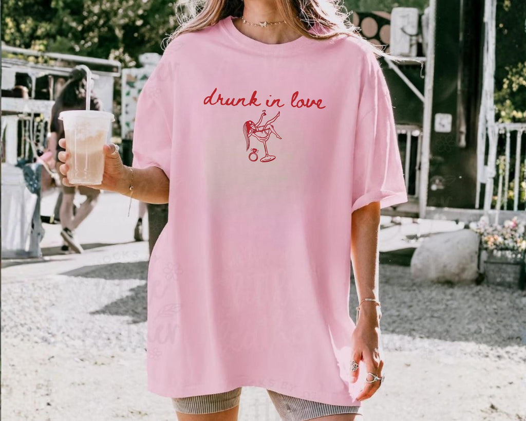 Drunk In Love Bachelorette Shirts Just Drunk Bridal Party Tee Funny Bach Trip Outfit Bride Squad Matching Shirts